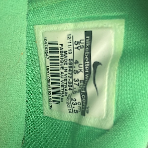 Nike KD VI GS Hero ‘Turbo Green’ - Youth’s 5 / Women’s 7 - Picture 4 of 6